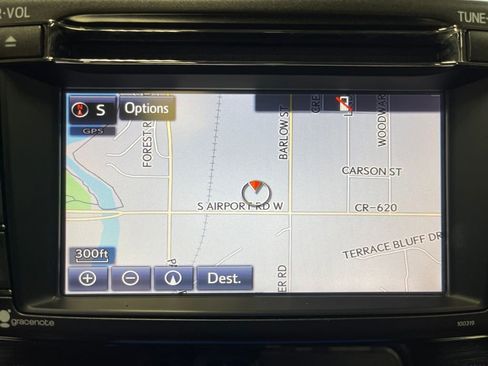 Used 2015 Toyota RAV4 Limited image 19