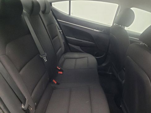 Used 2020 Hyundai Elantra SE w/ Cargo Package (C1) FWD image 19