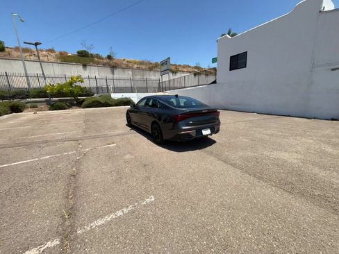 Used 2025 Kia K5 LXS FWD image 16
