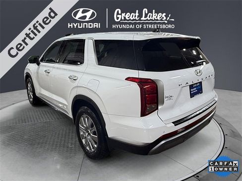 Used 2023 Hyundai Palisade SE image 3