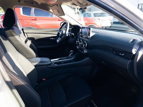 Used 2023 Nissan Sentra SV image 25