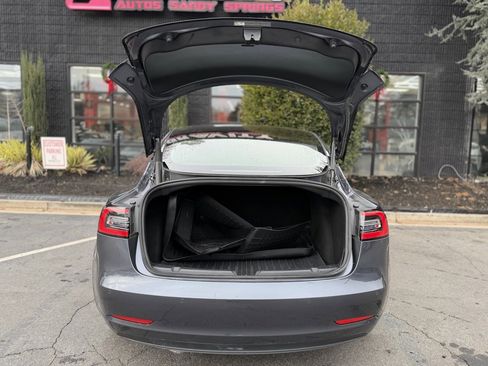 Used 2021 Tesla Model 3 Standard Range Plus image 17