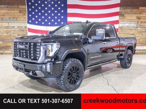 Used 2024 GMC Sierra 2500 Denali Ultimate AWD/4WD image 1