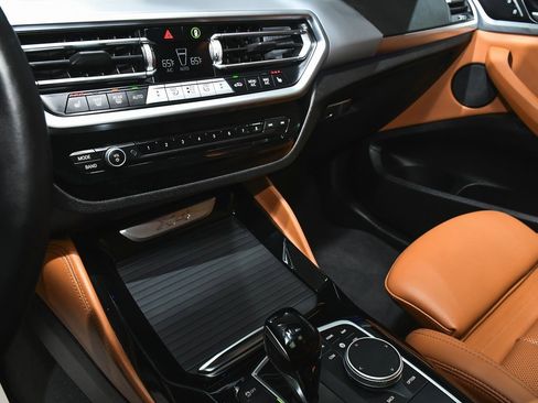 Used 2025 BMW X4 xDrive30i image 47