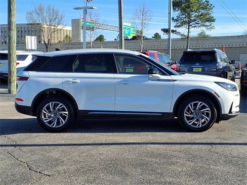 Certified 2024 Lincoln Corsair AWD w/ Equipment Group 101A image 22