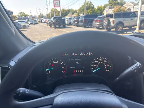 Used 2018 Ford F150 XLT w/ Trailer Tow Package image 28