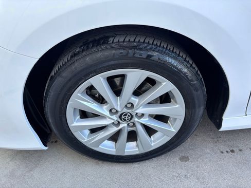 Used 2023 Toyota Camry LE image 10