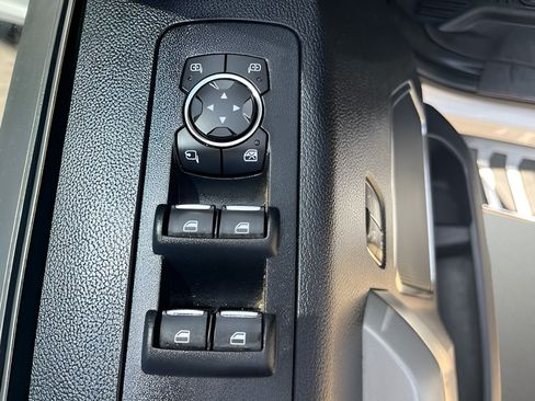 Used 2017 Ford F150 Lariat AWD/4WD image 13