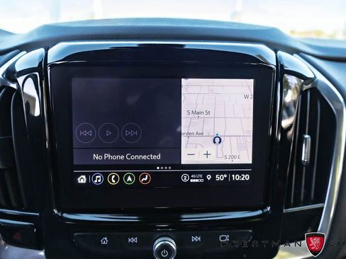 Used 2023 Chevrolet Traverse Premier AWD/4WD image 35