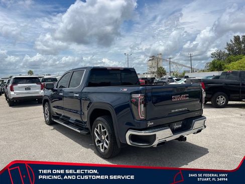 Used 2023 GMC Sierra 1500 SLT w/ SLT Premium Plus Package AWD/4WD image 5