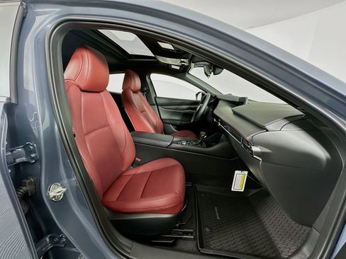 New 2026 MAZDA MAZDA3 Carbon image 28