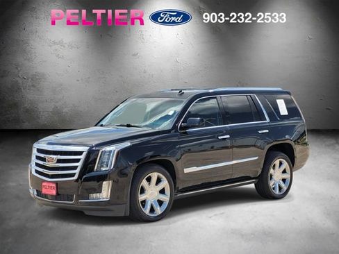 Used 2015 Cadillac Escalade Premium AWD/4WD image 3