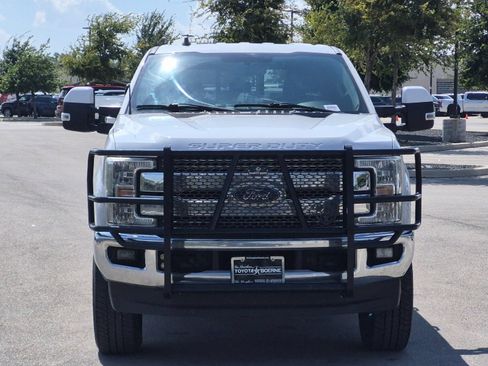 Used 2019 Ford F250 Lariat w/ Lariat Value Package AWD/4WD image 8
