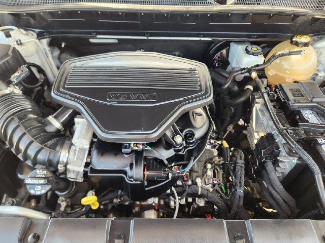 Used 2020 Chevrolet Blazer RS FWD image 33