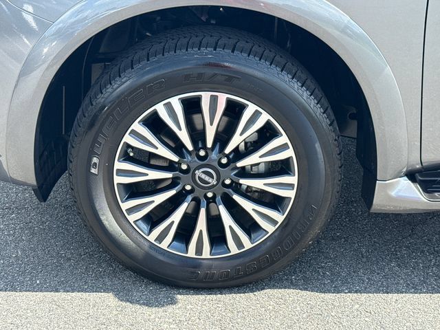 Used 2024 Nissan Armada SL w/ Midnight Edition Package RWD image 11