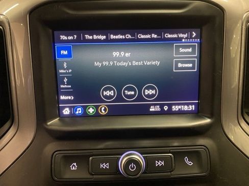 Used 2021 Chevrolet Silverado 1500 Custom image 19