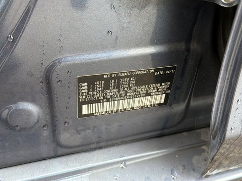 Used 2017 Subaru Legacy 2.5i Premium image 11