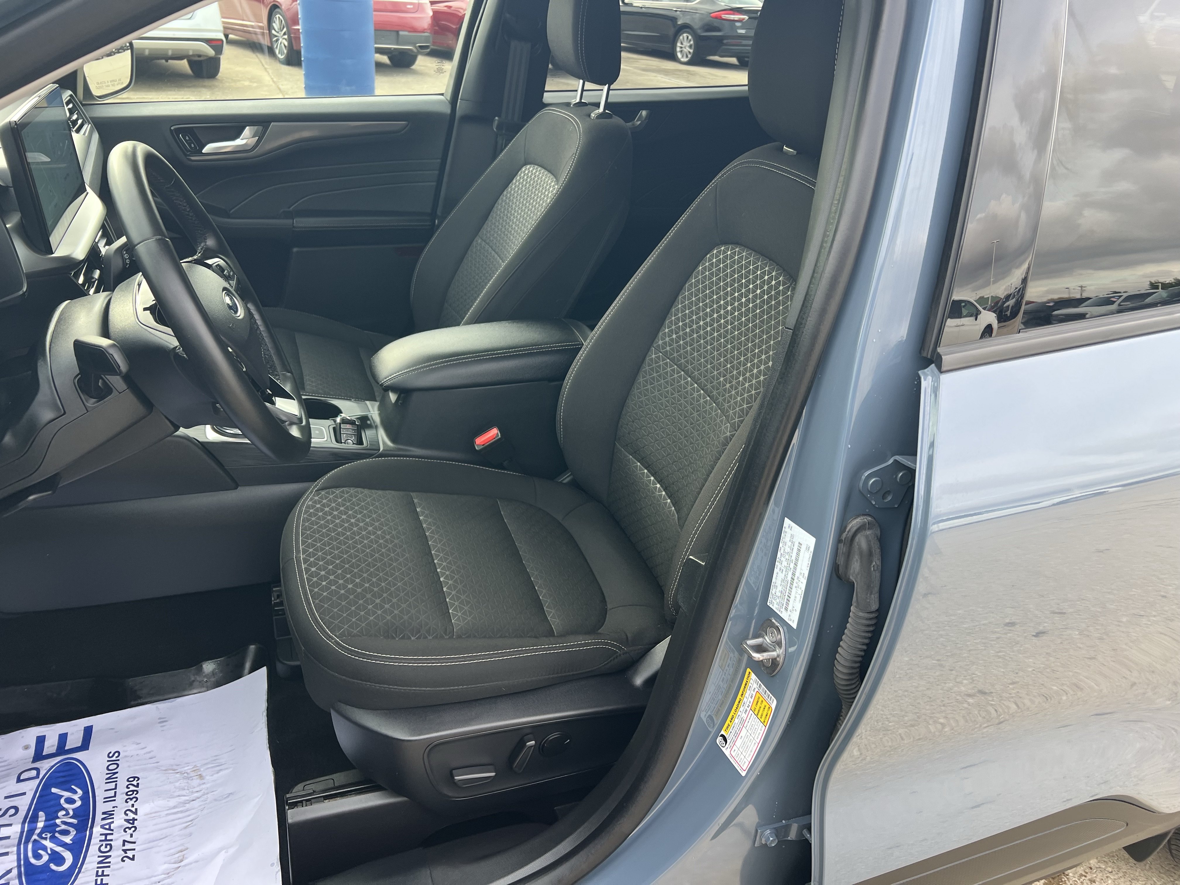 Used 2024 Ford Escape Active w/ Tech Pack #2 FWD image 13