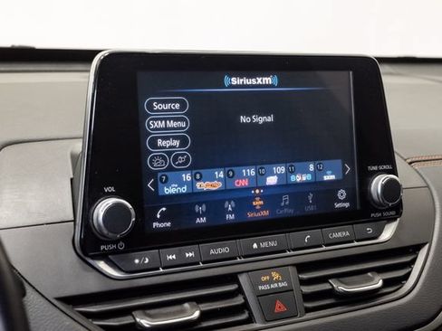 Used 2021 Nissan Altima 2.5 SR w/ SR Premium Package FWD image 13