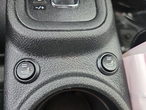 Certified 2018 Jeep Wrangler Unlimited Sport S AWD/4WD image 27