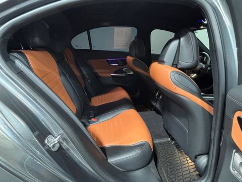 Used 2024 Mercedes-Benz C 300 4MATIC Sedan image 31