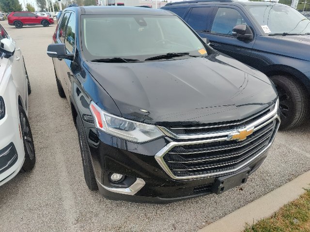 Used 2020 Chevrolet Traverse LT w/ Driver Confidence II Package AWD/4WD image 18