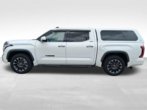 Used 2022 Toyota Tundra Limited AWD/4WD image 6