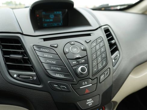 Used 2017 Ford Fiesta SE FWD image 17