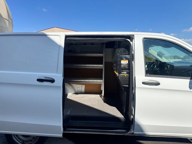 Used 2022 Mercedes-Benz Metris image 17