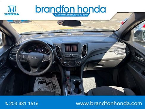 Used 2022 Chevrolet Equinox RS AWD/4WD image 12