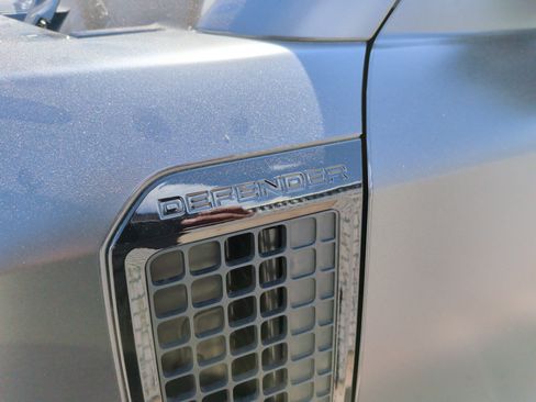 Used 2024 Land Rover Defender 110 Carpathian Edition AWD/4WD image 37