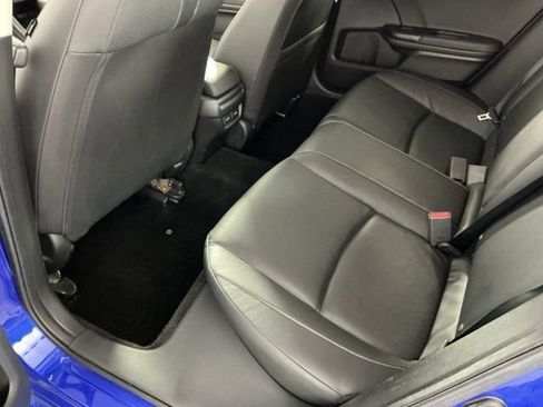Used 2018 Honda Civic Touring image 10