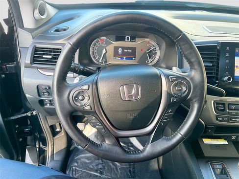 Used 2023 Honda Ridgeline RTL-E image 11