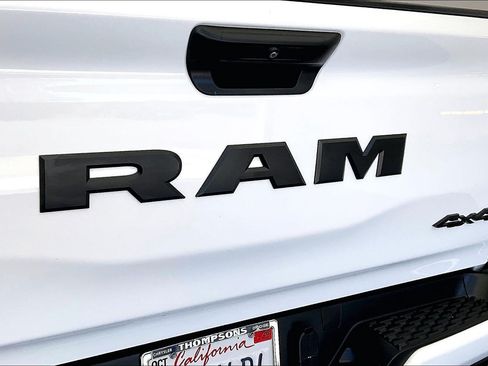 Used 2025 RAM 1500 Big Horn AWD/4WD image 31