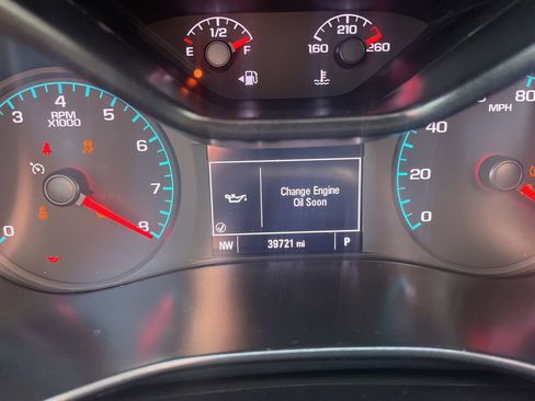 Used 2021 Chevrolet Colorado LT w/ LT Convenience Package RWD image 14