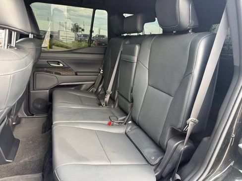 Used 2025 Lexus GX 550 w/ Cold Area Package AWD/4WD image 4