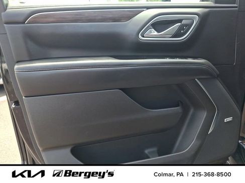 Used 2021 Chevrolet Tahoe Z71 AWD/4WD image 16