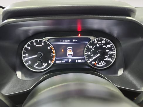 Used 2024 Nissan Rogue S AWD/4WD image 15