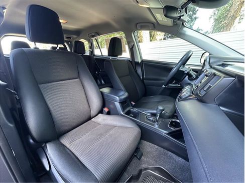 Used 2017 Toyota RAV4 LE w/ All Weather Liner Package AWD/4WD image 15
