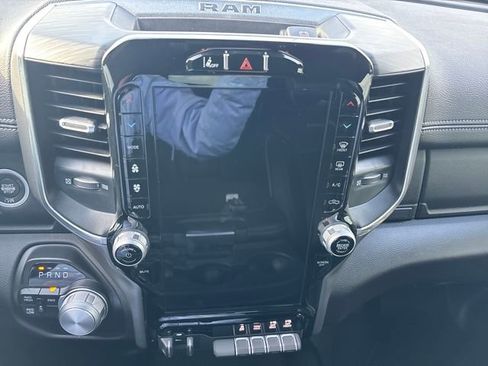 Used 2024 RAM 2500 Laramie w/ Night Edition image 19