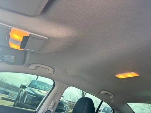 Used 2023 Nissan Sentra SR w/ Trunk Package image 22