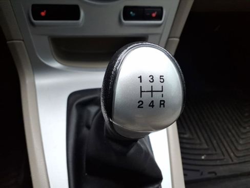 Used 2016 Ford Fiesta SE w/ Cold Weather Package image 12