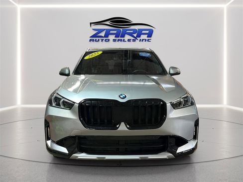 Used 2025 BMW X1 xDrive28i AWD/4WD image 2