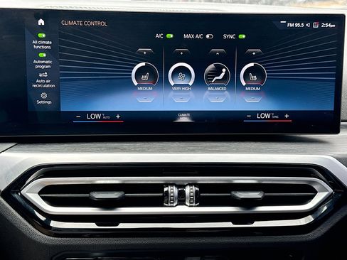 Used 2024 BMW 430i Gran Coupe xDrive w/ M Sport Package (Priority 1) AWD/4WD image 35
