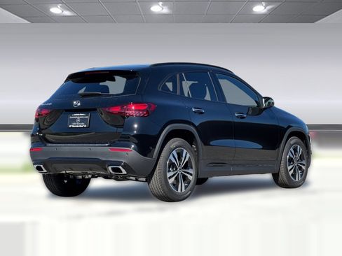 New 2026 Mercedes-Benz GLA 250 image 8