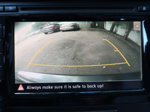 Used 2014 Volkswagen Passat TDI SEL Premium FWD image 17