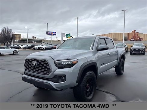 Used 2019 Toyota Tacoma TRD Off-Road image 7