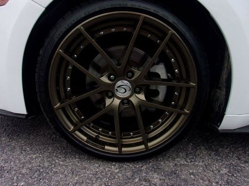 Used 2023 Ford Mustang Premium RWD image 8