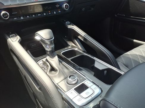 Used 2024 Kia Telluride SX X-Line AWD/4WD image 19