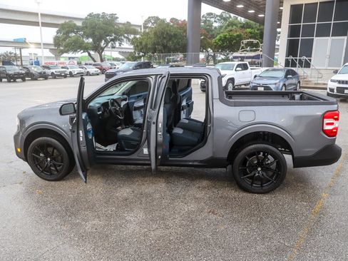 Used 2025 Ford Maverick XLT FWD image 11